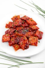 一盘辛辣豆腐的照片